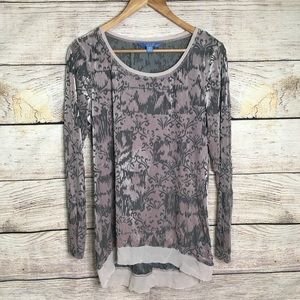 Simply Vera Wang velvet burnout long sleeve top